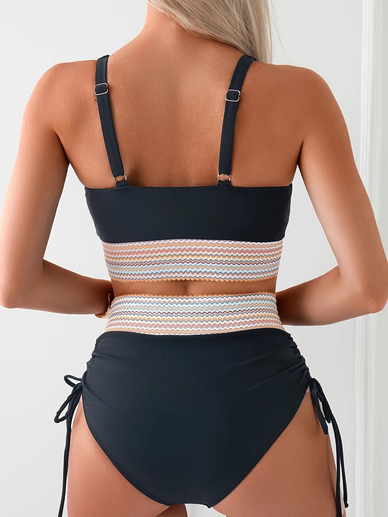 TILLFÄLLIGT 50% RABATT | ContourFit™ | En bikini med perfekt passform!